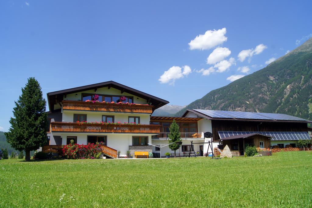Apartments Bauernhof Dismasn Hof Лангенфельд Экстерьер фото